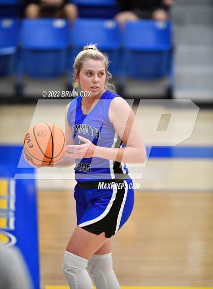 Thumbnail 2 in Farmington vs Mammoth Springs (Ultimate Auto Tournament) photogallery.