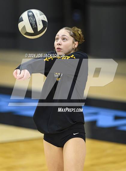 Thumbnail 2 in Saguaro @ Mica Mountain (AIA 4A Semi Final) photogallery.