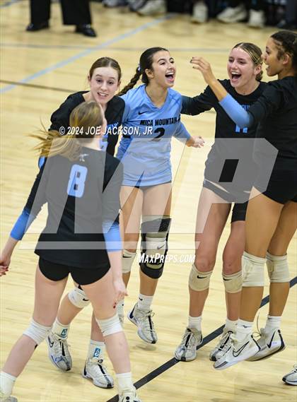 Thumbnail 1 in Saguaro @ Mica Mountain (AIA 4A Semi Final) photogallery.