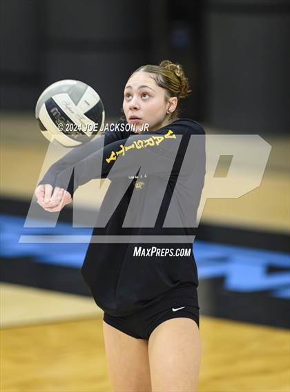 Thumbnail 1 in Saguaro @ Mica Mountain (AIA 4A Semi Final) photogallery.