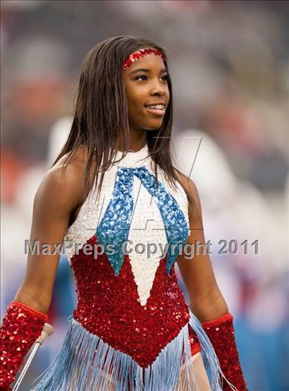 Thumbnail 2 in Cocoa vs. Skyline (Kirk Herbstreit National Kickoff Classic) photogallery.
