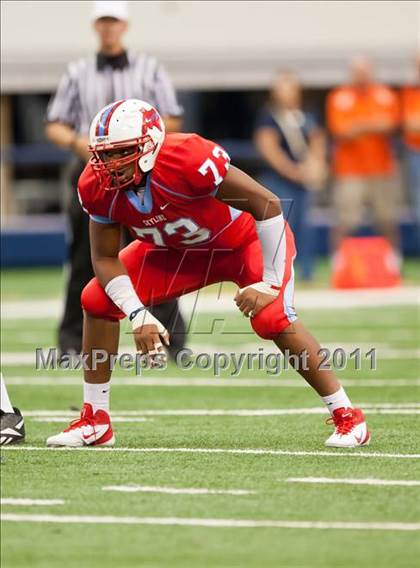 Thumbnail 2 in Cocoa vs. Skyline (Kirk Herbstreit National Kickoff Classic) photogallery.