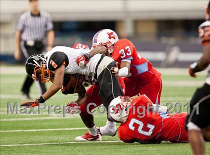 Thumbnail 3 in Cocoa vs. Skyline (Kirk Herbstreit National Kickoff Classic) photogallery.