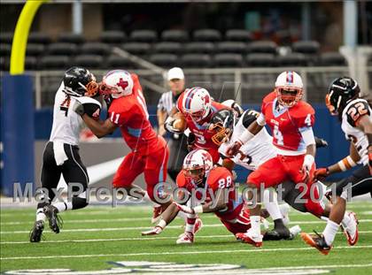 Thumbnail 1 in Cocoa vs. Skyline (Kirk Herbstreit National Kickoff Classic) photogallery.