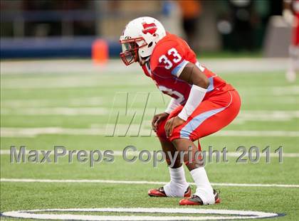 Thumbnail 3 in Cocoa vs. Skyline (Kirk Herbstreit National Kickoff Classic) photogallery.