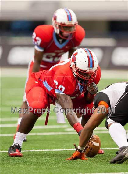 Thumbnail 3 in Cocoa vs. Skyline (Kirk Herbstreit National Kickoff Classic) photogallery.