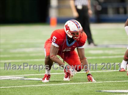 Thumbnail 1 in Cocoa vs. Skyline (Kirk Herbstreit National Kickoff Classic) photogallery.