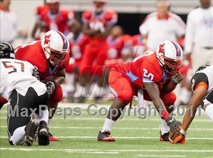 Thumbnail 3 in Cocoa vs. Skyline (Kirk Herbstreit National Kickoff Classic) photogallery.