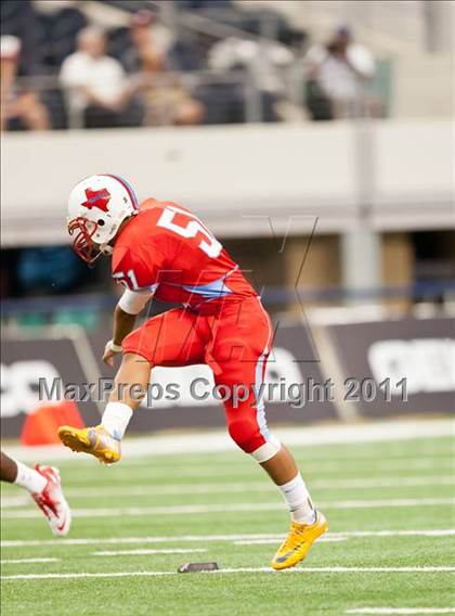 Thumbnail 3 in Cocoa vs. Skyline (Kirk Herbstreit National Kickoff Classic) photogallery.