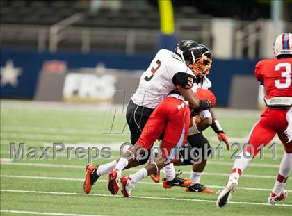 Thumbnail 1 in Cocoa vs. Skyline (Kirk Herbstreit National Kickoff Classic) photogallery.