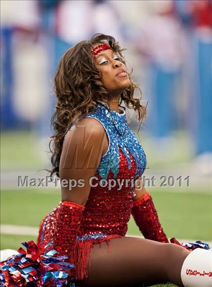 Thumbnail 1 in Cocoa vs. Skyline (Kirk Herbstreit National Kickoff Classic) photogallery.