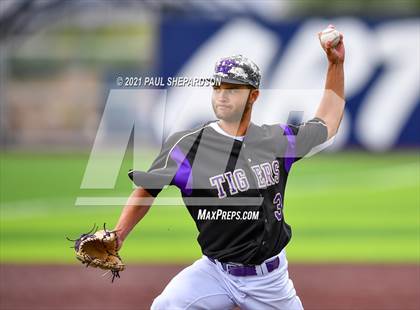 Thumbnail 2 in Holy Family vs. Ponderosa (CHSAA 5A Final #2) photogallery.
