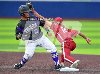 Thumbnail 2 in Holy Family vs. Ponderosa (CHSAA 5A Final #2) photogallery.