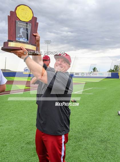 Thumbnail 2 in Holy Family vs. Ponderosa (CHSAA 5A Final #2) photogallery.