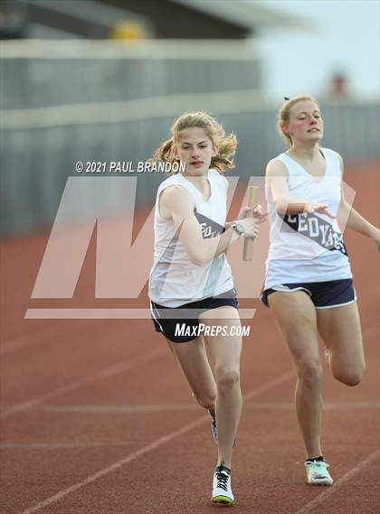 Thumbnail 3 in Ledyard @ Stonington photogallery.