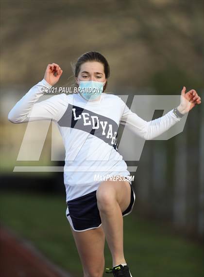 Thumbnail 2 in Ledyard @ Stonington photogallery.