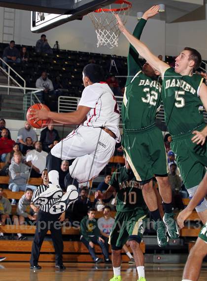 Thumbnail 1 in Damien vs Centennial (SoCal Shootout) photogallery.