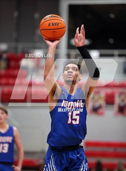 Thumbnail 3 in Moore @ Mustang photogallery.