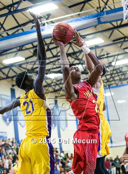 Thumbnail 1 in Montverde Academy vs. Tampa Prep photogallery.