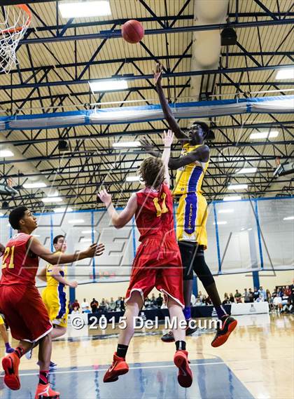 Thumbnail 1 in Montverde Academy vs. Tampa Prep photogallery.