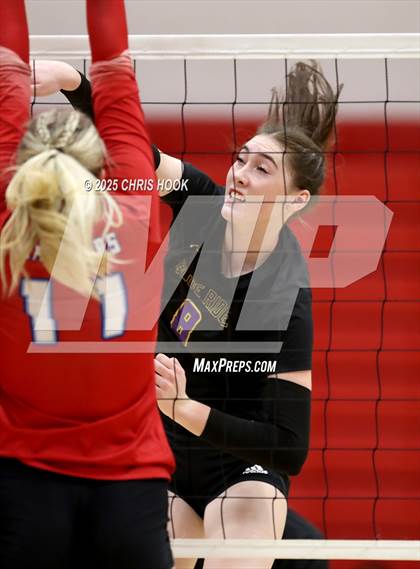 Thumbnail 1 in Blue Ridge vs Crismon (Florence Invitational) photogallery.