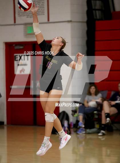 Thumbnail 2 in Blue Ridge vs Crismon (Florence Invitational) photogallery.