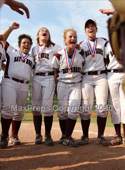 Thumbnail 3 in Bay Shore v. Cicero-North Syracuse (NYSPHSAA Class AA Final) photogallery.