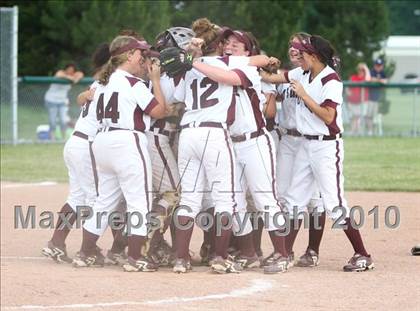 Thumbnail 3 in Bay Shore v. Cicero-North Syracuse (NYSPHSAA Class AA Final) photogallery.