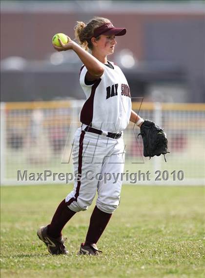 Thumbnail 2 in Bay Shore v. Cicero-North Syracuse (NYSPHSAA Class AA Final) photogallery.
