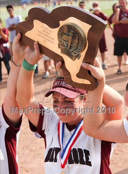 Thumbnail 3 in Bay Shore v. Cicero-North Syracuse (NYSPHSAA Class AA Final) photogallery.