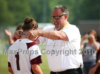 Thumbnail 3 in Bay Shore v. Cicero-North Syracuse (NYSPHSAA Class AA Final) photogallery.