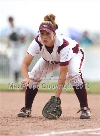 Thumbnail 2 in Bay Shore v. Cicero-North Syracuse (NYSPHSAA Class AA Final) photogallery.