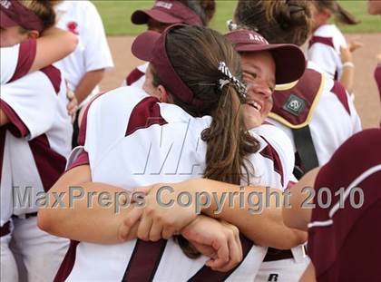 Thumbnail 1 in Bay Shore v. Cicero-North Syracuse (NYSPHSAA Class AA Final) photogallery.