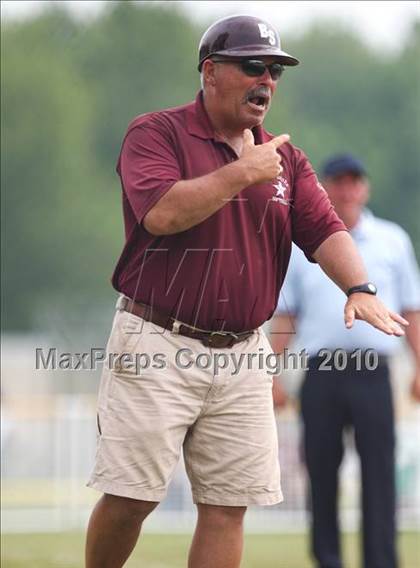 Thumbnail 1 in Bay Shore v. Cicero-North Syracuse (NYSPHSAA Class AA Final) photogallery.