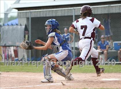 Thumbnail 2 in Bay Shore v. Cicero-North Syracuse (NYSPHSAA Class AA Final) photogallery.