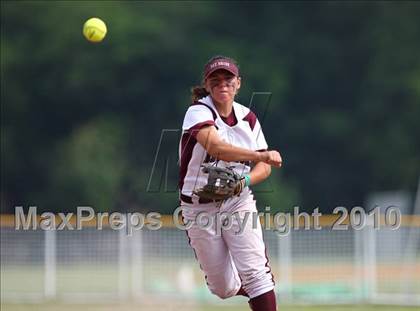 Thumbnail 3 in Bay Shore v. Cicero-North Syracuse (NYSPHSAA Class AA Final) photogallery.