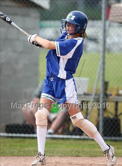 Thumbnail 3 in Bay Shore v. Cicero-North Syracuse (NYSPHSAA Class AA Final) photogallery.
