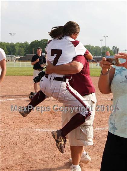 Thumbnail 1 in Bay Shore v. Cicero-North Syracuse (NYSPHSAA Class AA Final) photogallery.