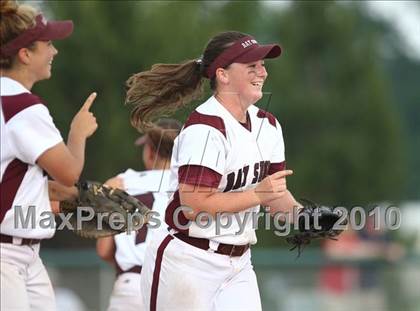 Thumbnail 2 in Bay Shore v. Cicero-North Syracuse (NYSPHSAA Class AA Final) photogallery.