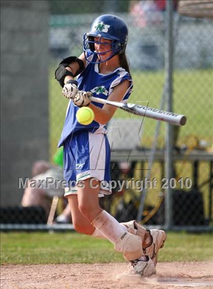 Thumbnail 3 in Bay Shore v. Cicero-North Syracuse (NYSPHSAA Class AA Final) photogallery.