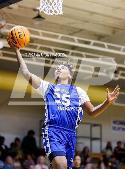 Thumbnail 3 in Riverside Christian Academy vs. Fayetteville Christian photogallery.