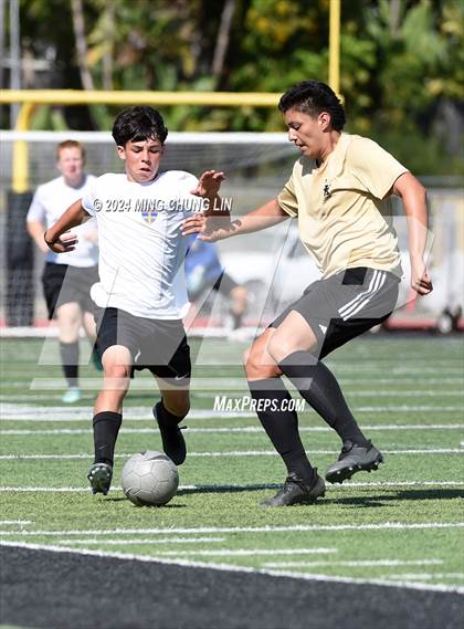 Thumbnail 2 in El Toro vs. Laguna Hills (Summer League) photogallery.
