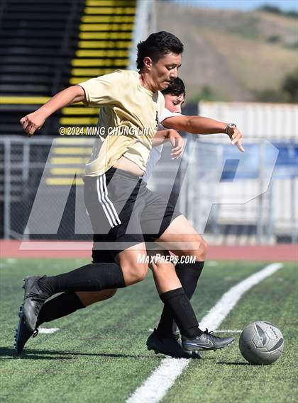 Thumbnail 2 in El Toro vs. Laguna Hills (Summer League) photogallery.