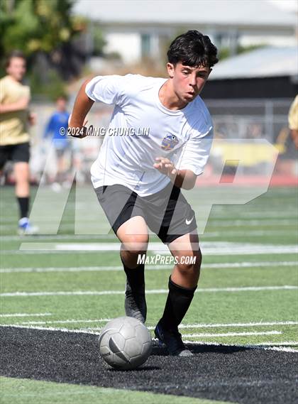Thumbnail 2 in El Toro vs. Laguna Hills (Summer League) photogallery.