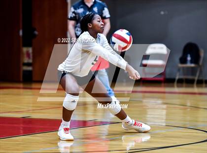 Thumbnail 3 in Brentwood Christian @ Hyde Park photogallery.