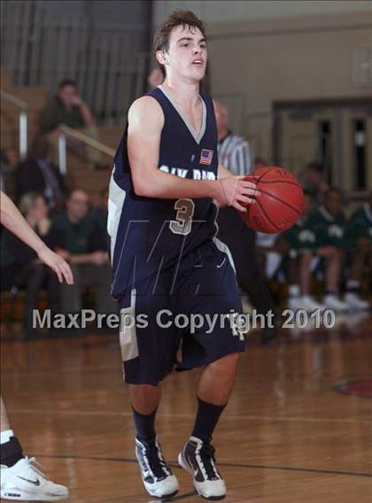 Thumbnail 3 in Poly Prep Country Day vs Gorton (Harry Jefferson Holiday Showcase) photogallery.