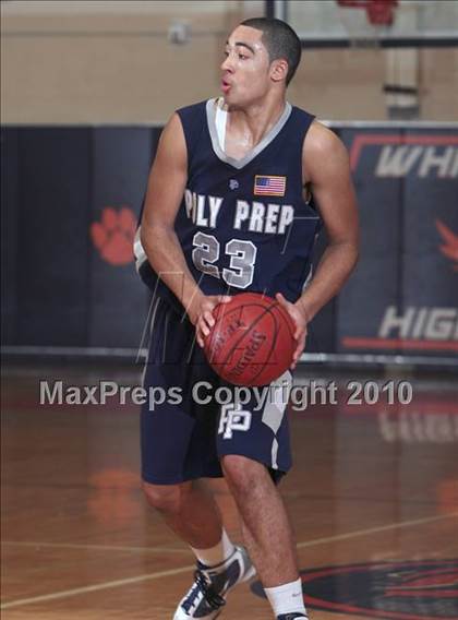 Thumbnail 1 in Poly Prep Country Day vs Gorton (Harry Jefferson Holiday Showcase) photogallery.