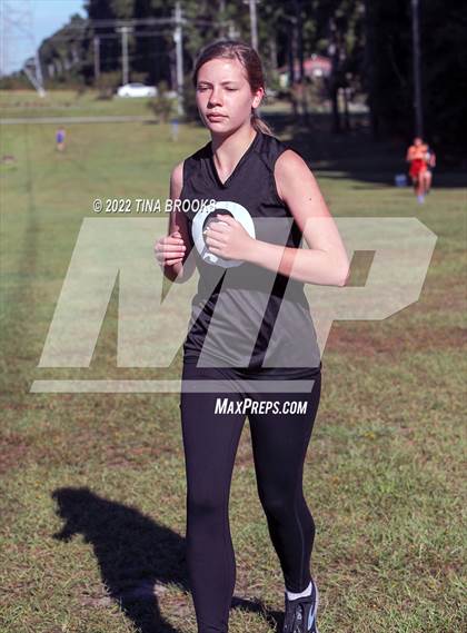 Thumbnail 2 in Onslow County Cross Country Meet photogallery.
