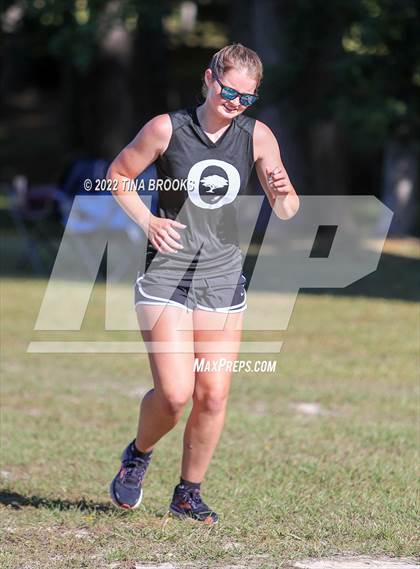 Thumbnail 2 in Onslow County Cross Country Meet photogallery.