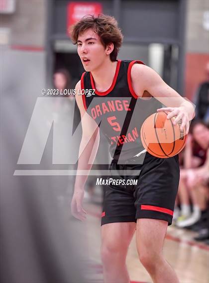 Thumbnail 3 in Orange Lutheran @ Mater Dei (Nike Extravaganza) photogallery.